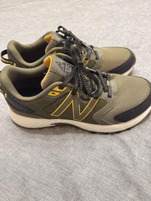 New Balance  маратонки  унисекс