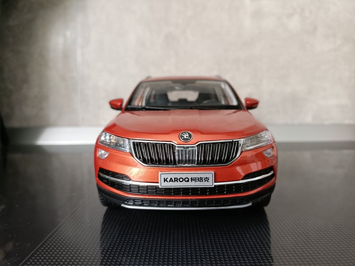 Vand Macheta Skoda Karoq 1:18 (nu Autoart, Kyosho, Minichamps)