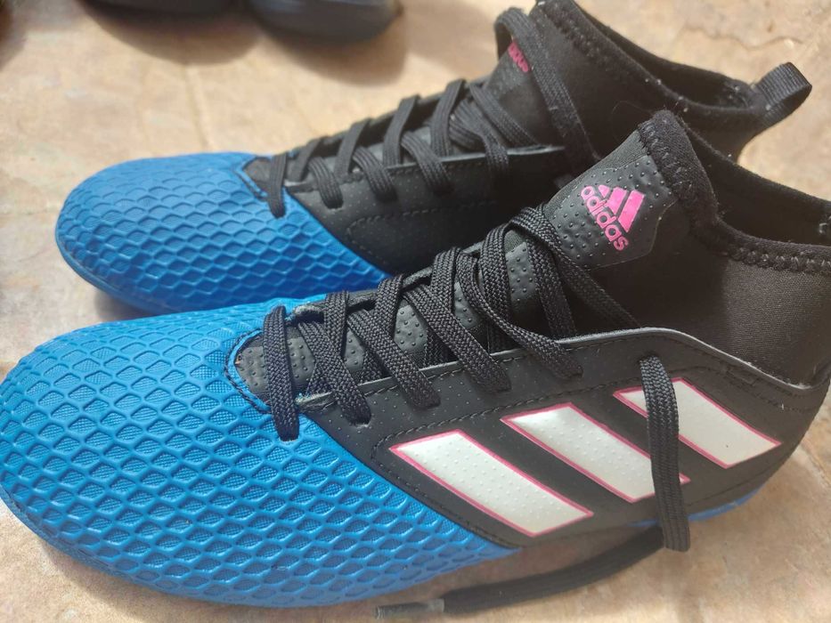 стоножки,ботуши и маратонки