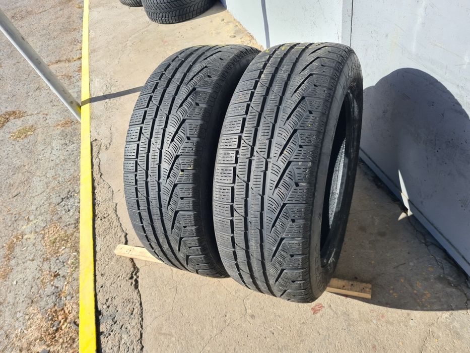 2 бр. зимни гуми 225/55/17 Pirelli RSC 4,5-5 mm DOT 0319