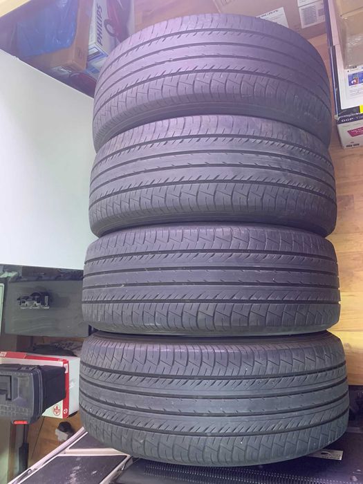 Vand 4 Anvelope Vara 225 55 18 YOKOHAMA BluEarth E70 98H