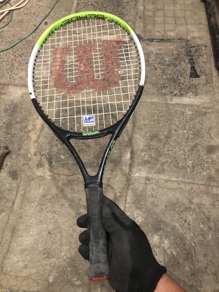 Тенис ракета wilson