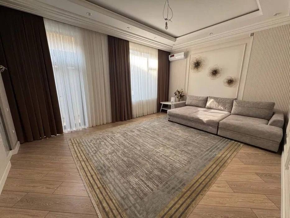 Srochna Uchaska sotiladi Yunusobod 8 kv