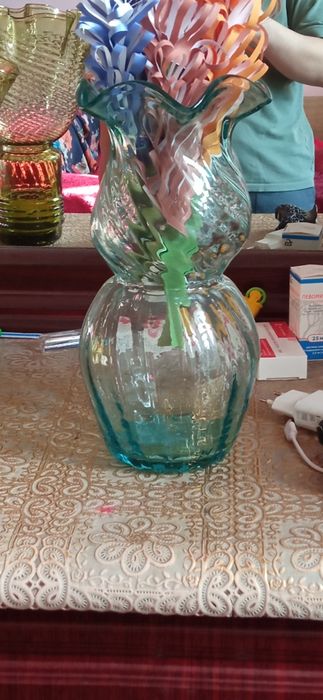 Ваза для цветов в отличном состоянии