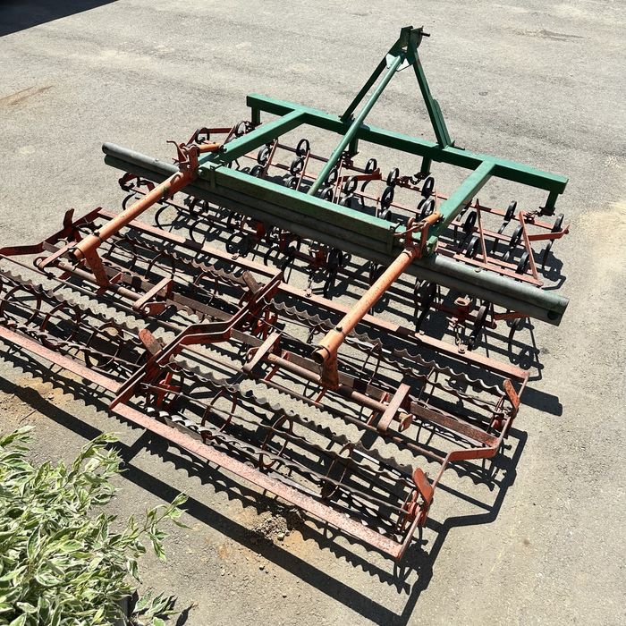 Scarificat Combinator 2,8 metri cultivator scarificator cu 2 tavalugi