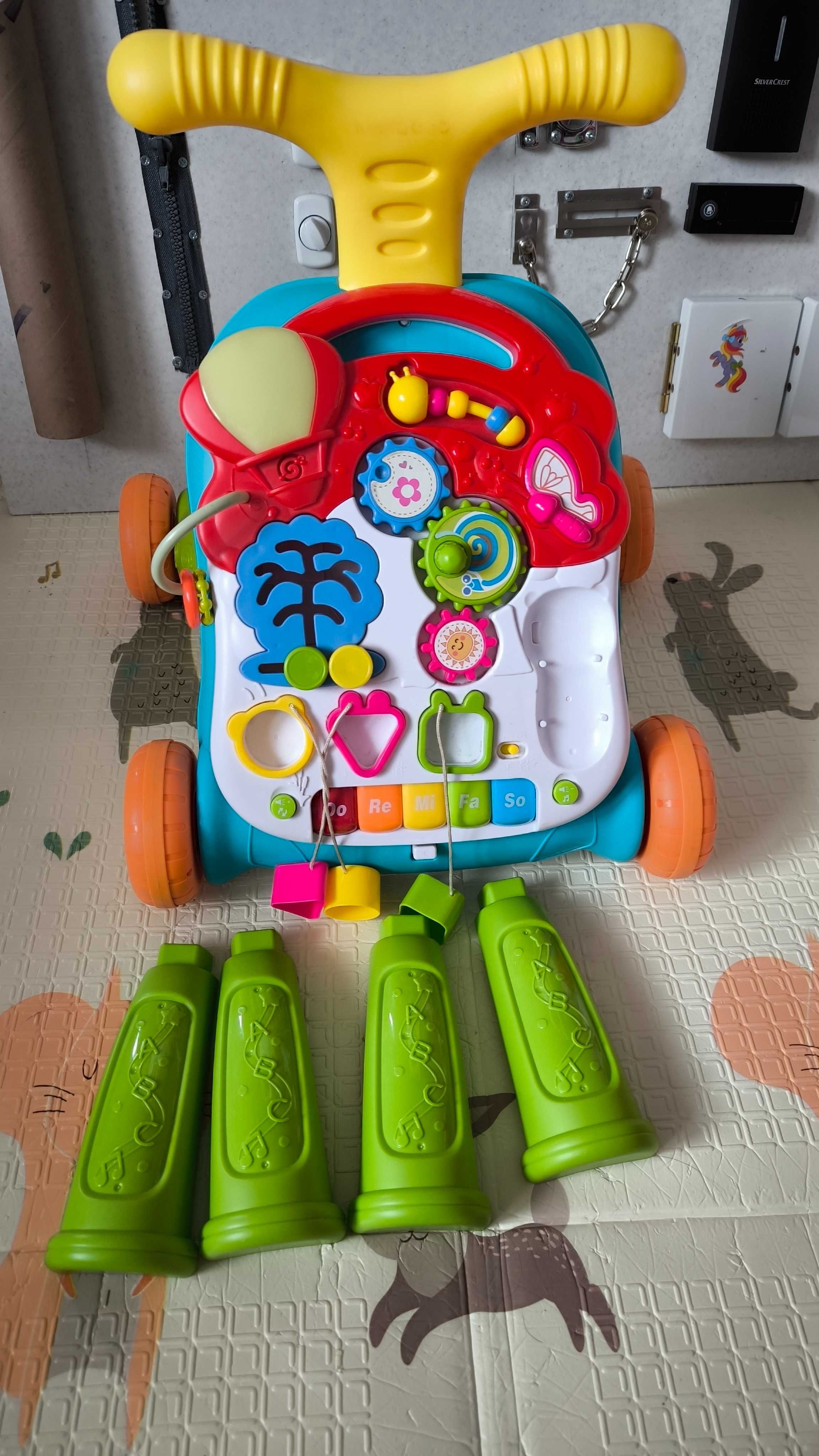 Уокър  Kikka Boo