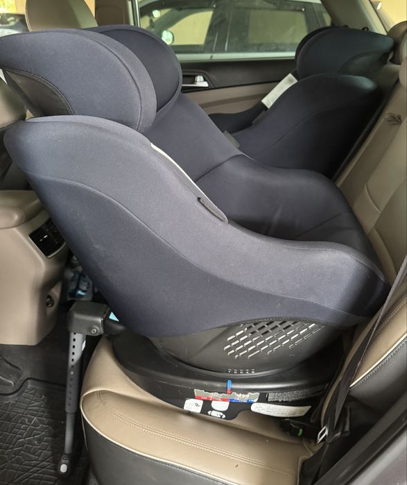 Scaun auto pentru copii Graco Turn2Me