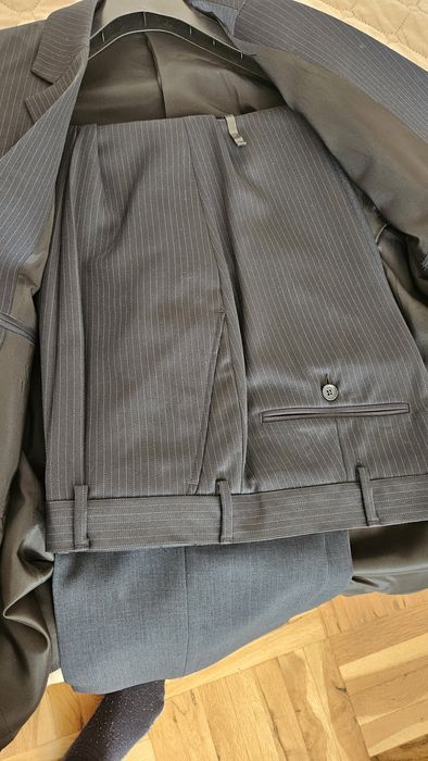 Мъжки костюм нов