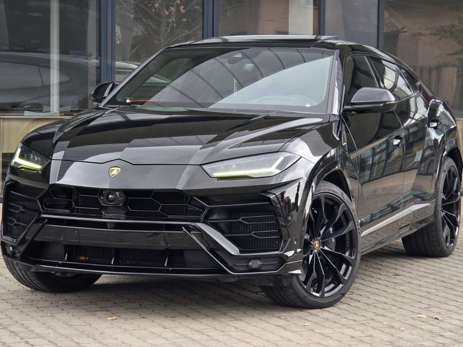 Lamborghini URUS Black BADGE Ceramica / B&O \Panorama \ Cel mai Full