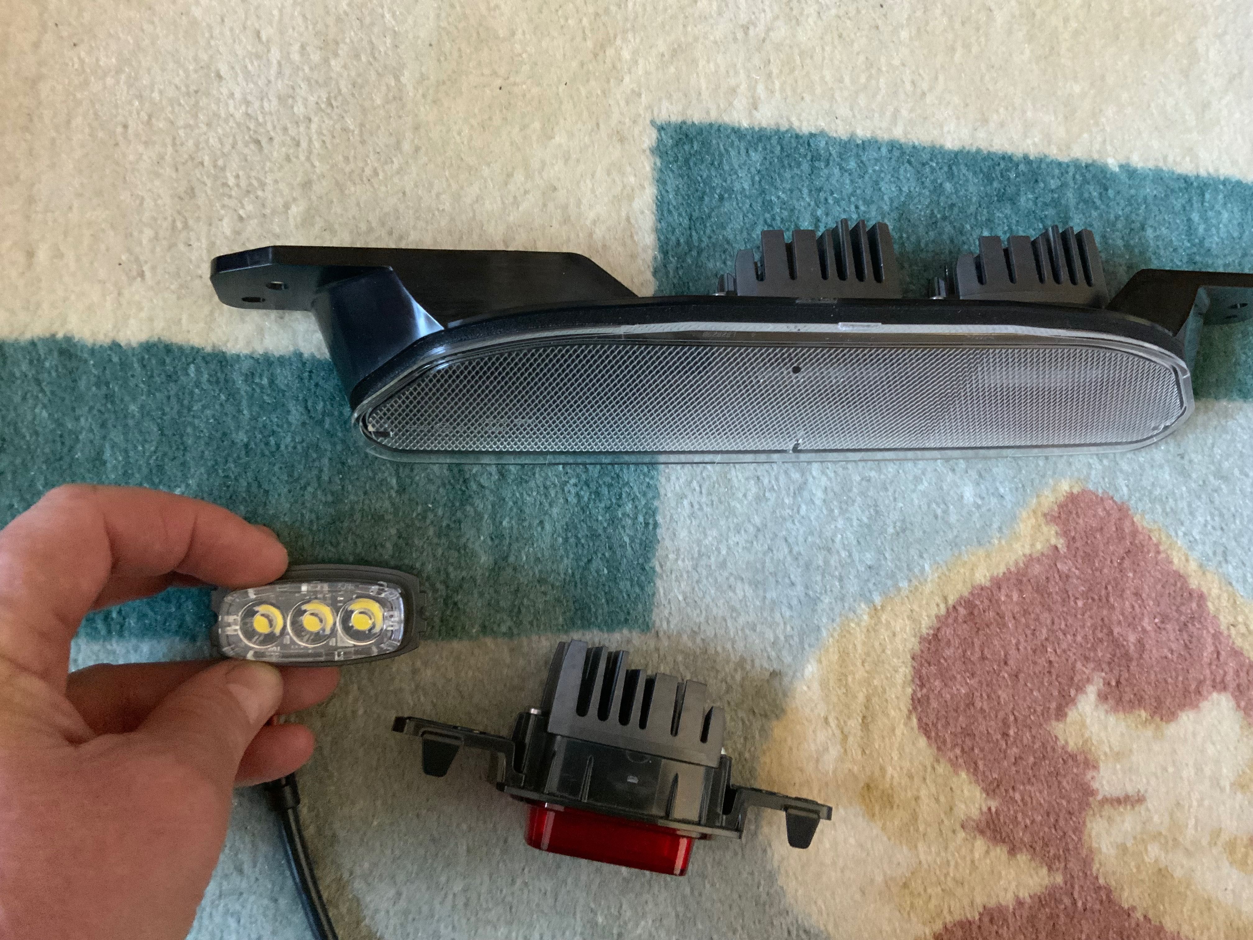 Lampa ceata,mers înapoi VALEO LED