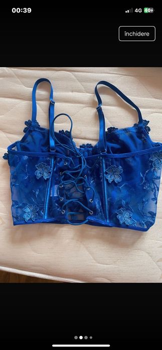 Corset albastru cu fluturi