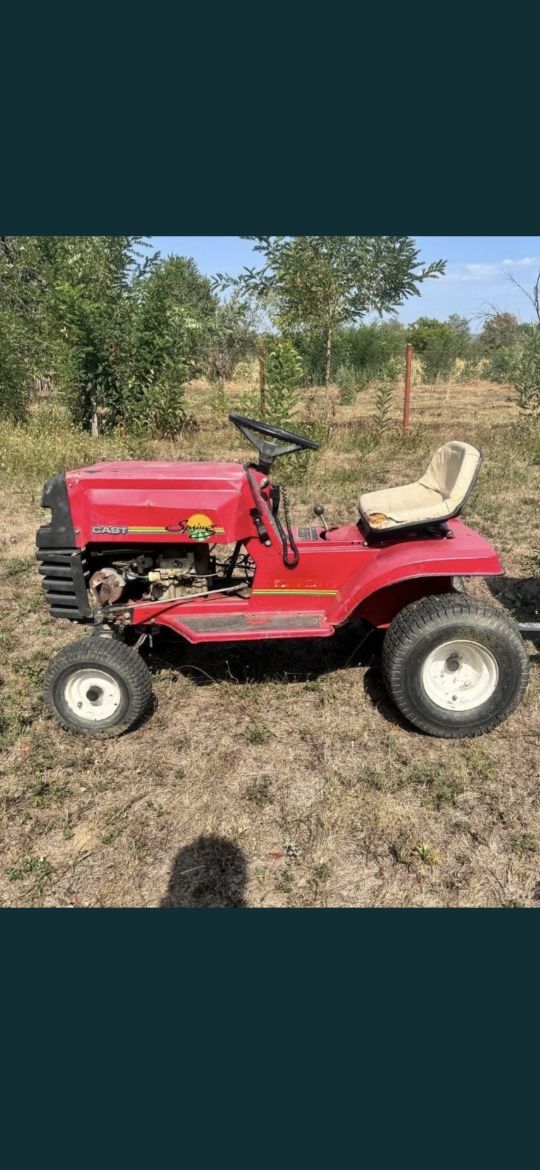 Tractor cu remorca
