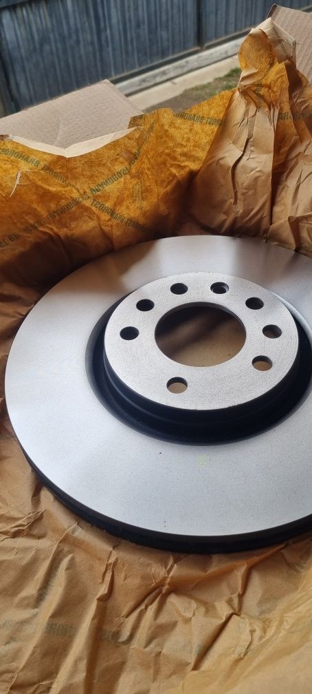 Discuri de frana Opel zafira b trw