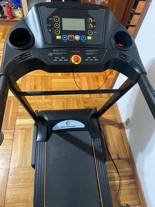 Vând banda de alergare