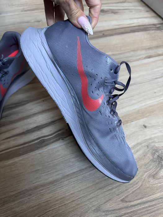 Оригинални мъжки маратонки NIKE ZOOM FLY ! 45,5 н
