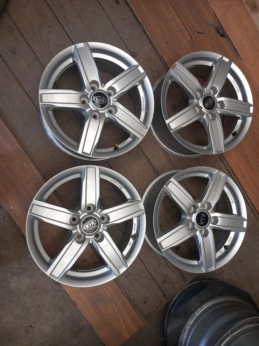 Jante kia r16 5x114.3 et 47 cb 67.1 hyundai mazda etc