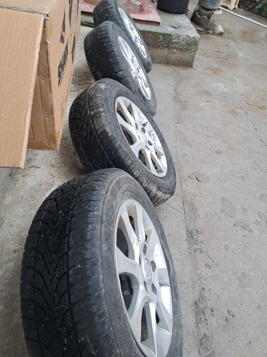 Jante cu anvelope iarnă mazda