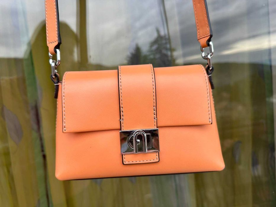 Дамска чанта Furla