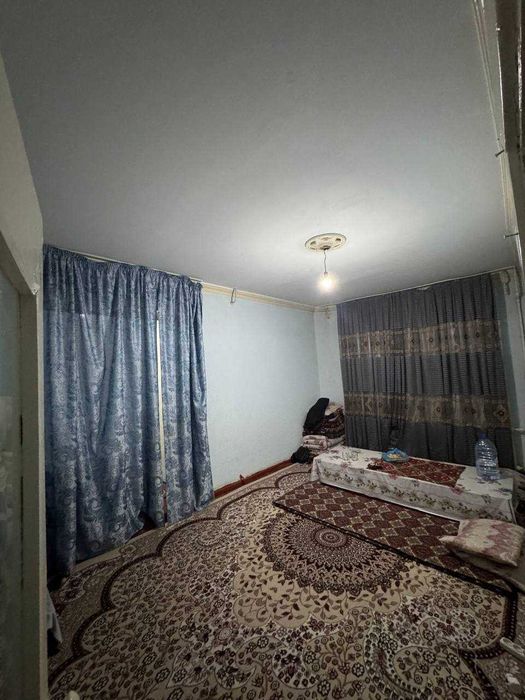 Коракамиш 1 хона сотилади. Кора камиш 1 хонали квартира сотилади