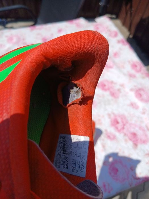Vând adidas predator edge 4