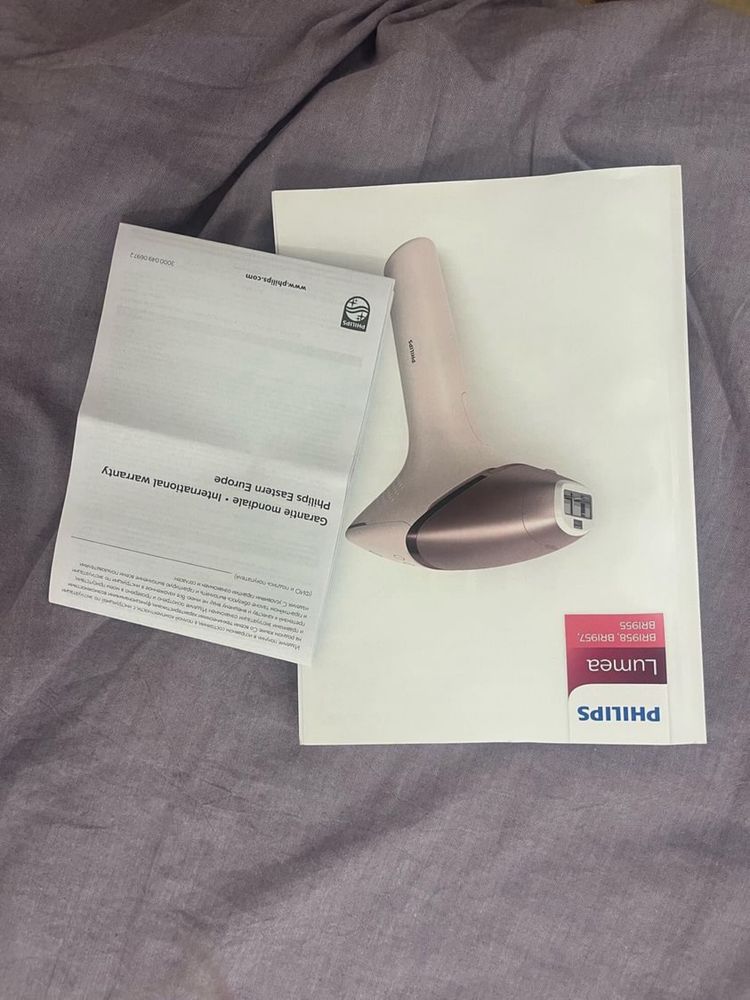 Фотоепилатор IPL Philips Lumea Prestige BRI956/00