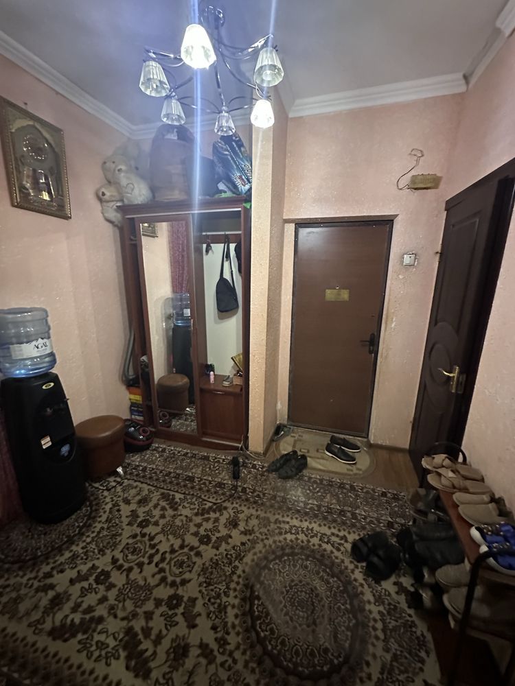 Ттз 2 Продаётся квартира 3/3/4 балкон 1.5х6