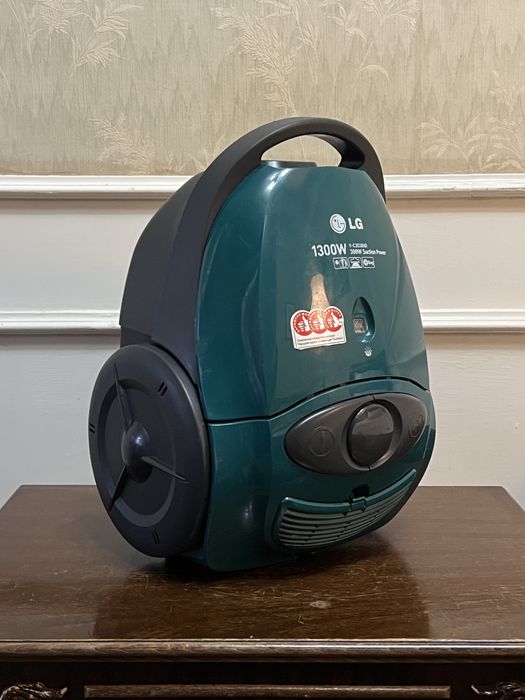 Пылесос LG V-C3038ND