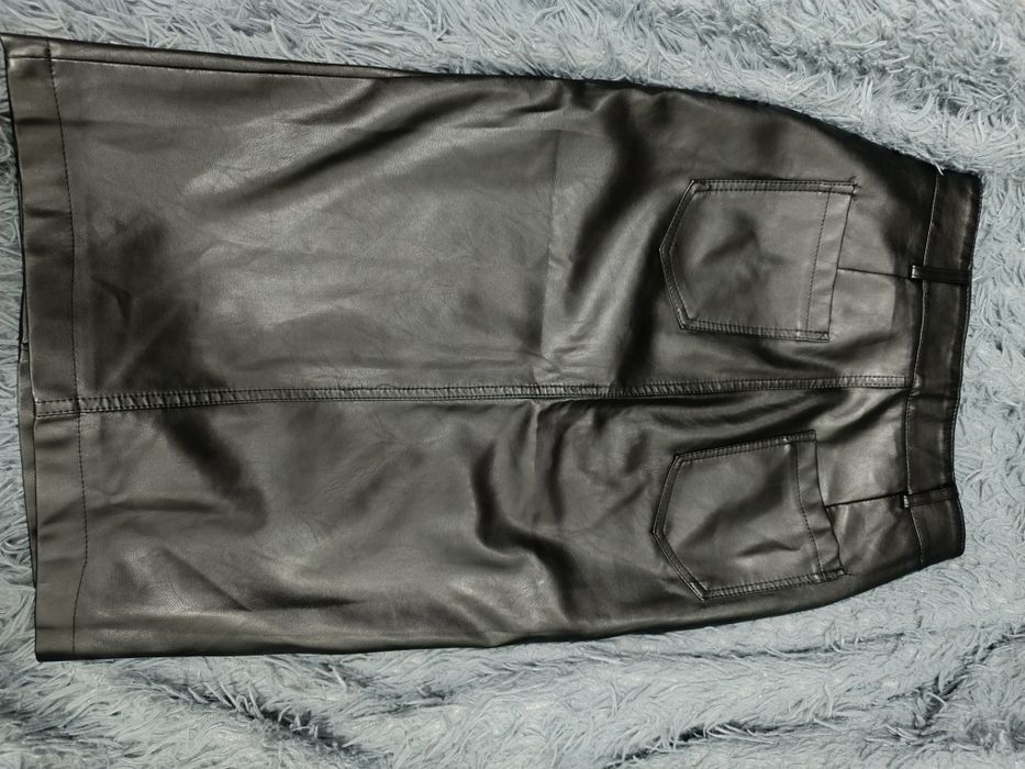 Продам новую юбку ЭКО кожа