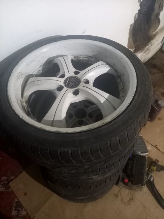 Дяметр r18 245/40- все сезонка