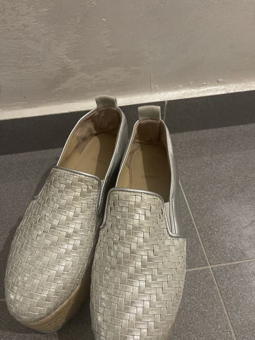 Adidasi guess nr 37