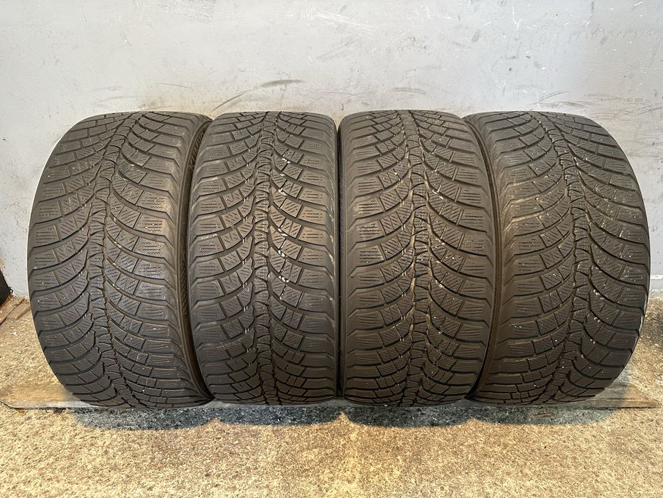 Гуми 255/35/19 KUMHO Winter Craft