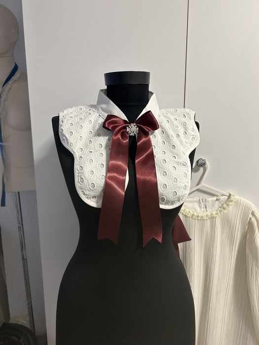 Guler detasabil din bumbac