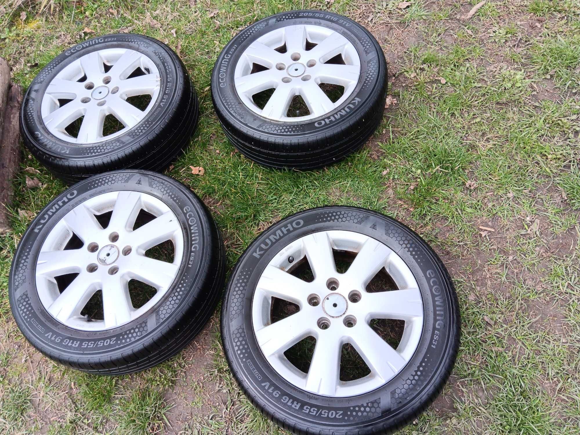 Jante aliaj cu anvelope de vara  KUMHO 205/55/R16  91V