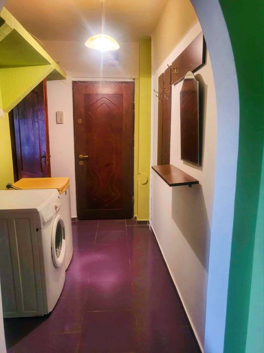 Apartament o camera de inchiriat