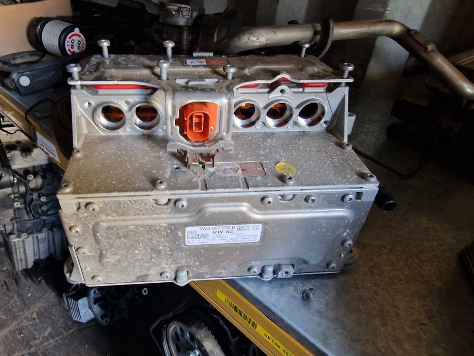 Baterie hibrid audi a3 8y t-troc tig