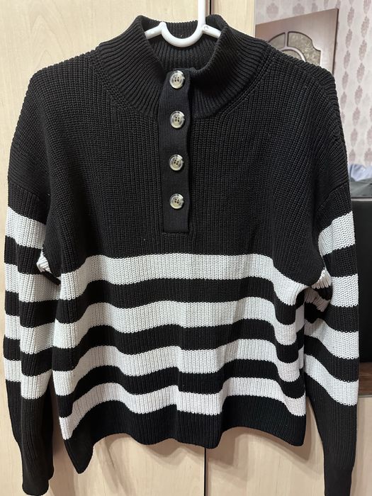 Стильный женский свитер!!! Размер L