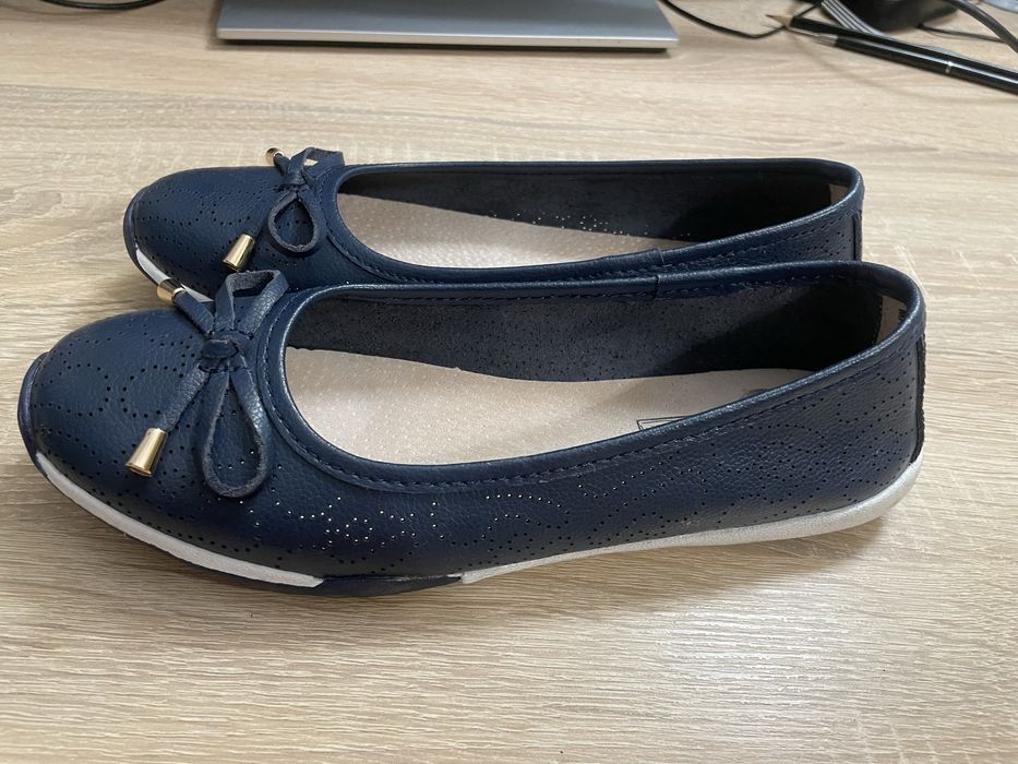 Balerini bleumarin 38