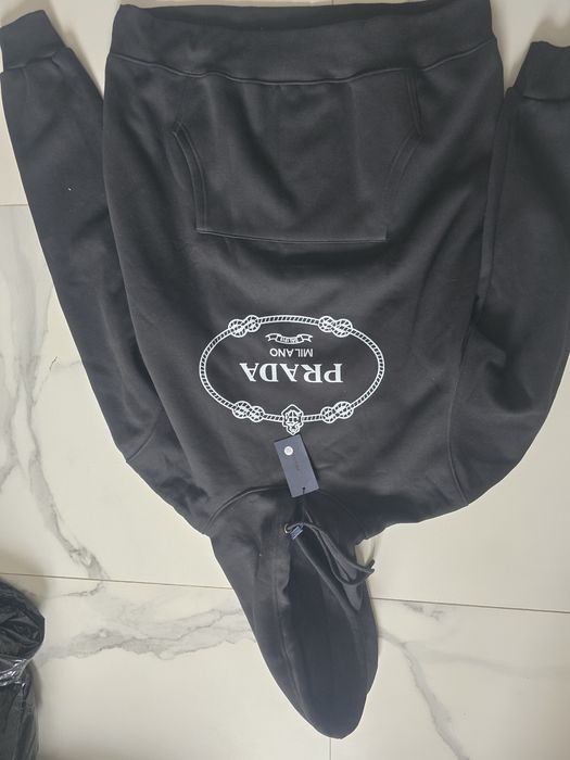 Hanorac gros de iarna Prada, 2XL