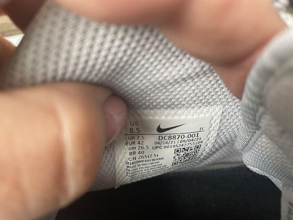 NIKE ориг. маратонки от Англия