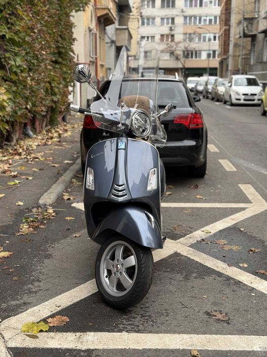 Vespa 300 GTS 2019