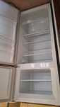 Vand urgent frigider,pat dublu,pat simplu,ambele cu saltea,scaun birou