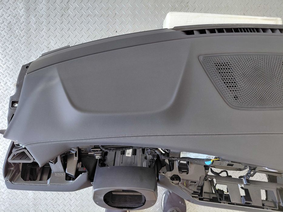 Ново Арматурно Табло BMW G05 LCI G07 LCI Facelift без Head Up