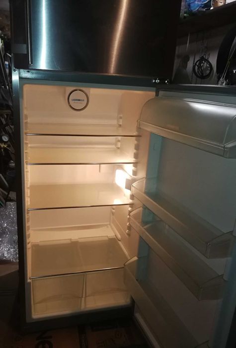 Хладилник с камера Либхер