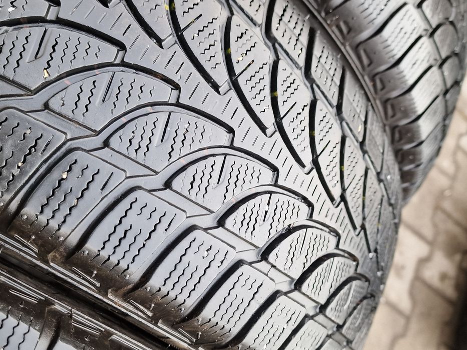 215 70 16 bridgestone