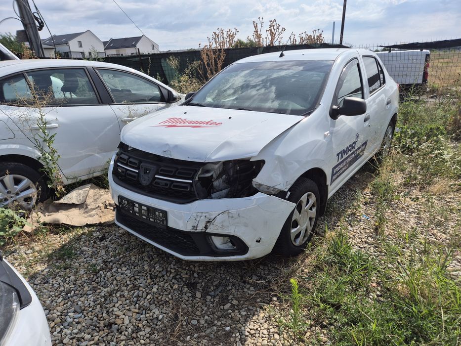 Dacia Logan gaz  avariat lovit