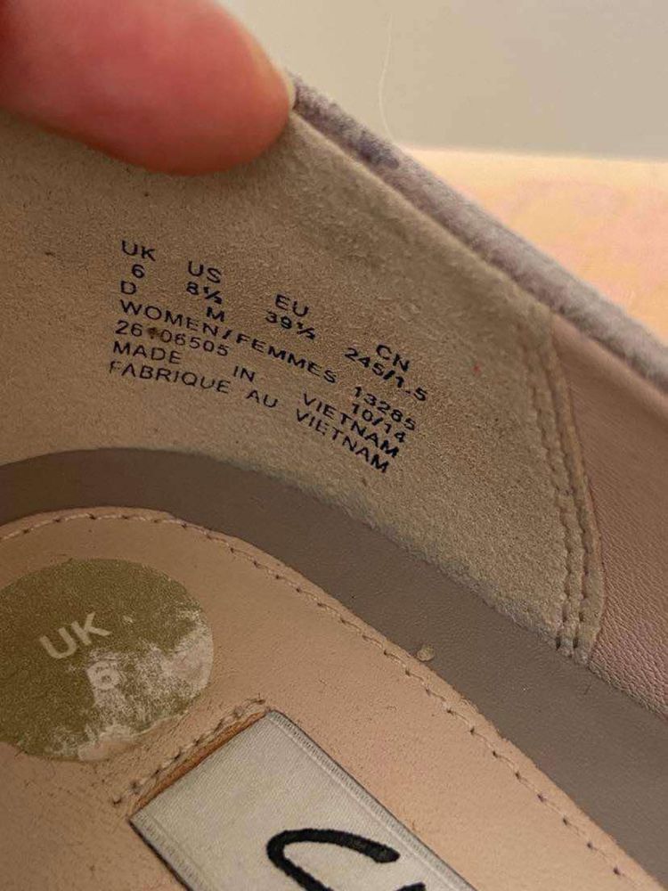 Велурени обувки, балеринки, пантофки Clarks, 39,5
