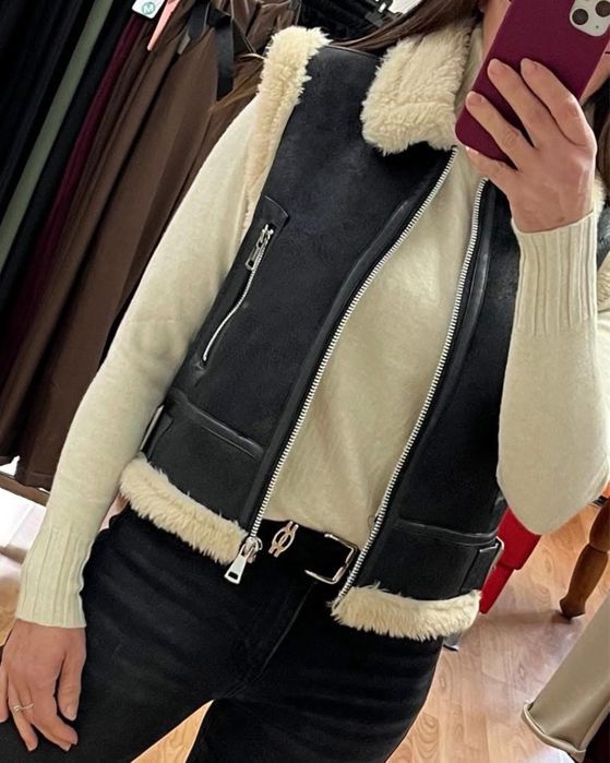 Дамски елек с каракул