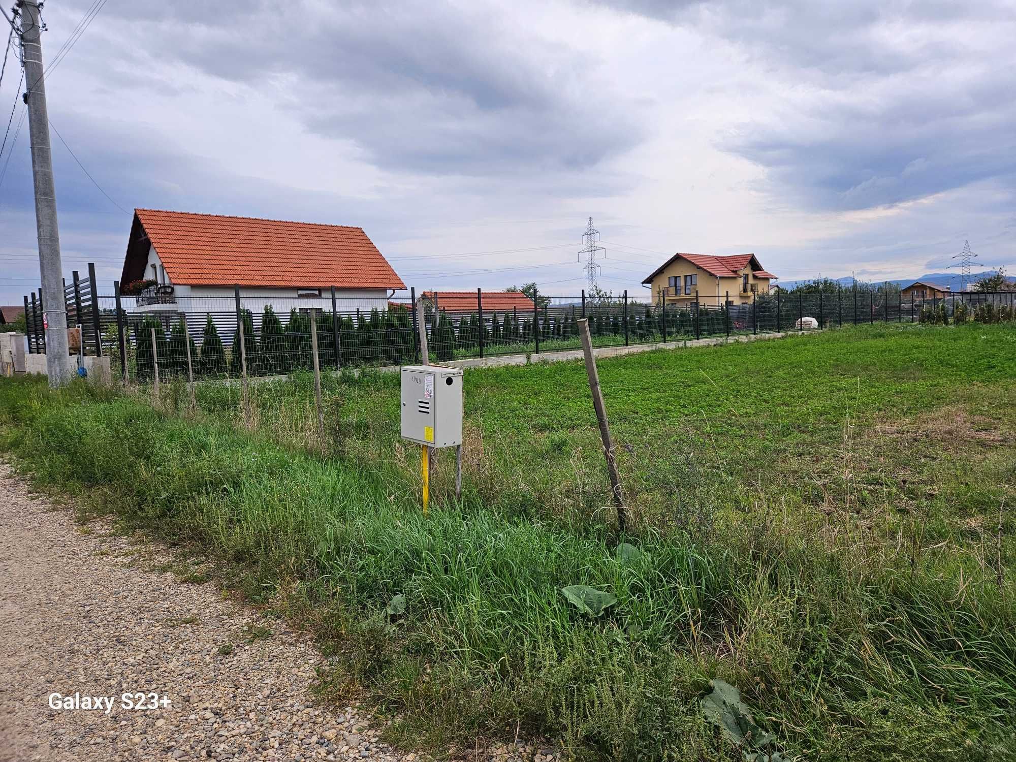 Teren intravilant,loc de casa