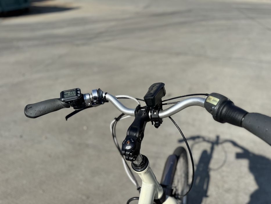 Vand bicicleta electrica Giant