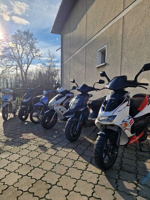 Scutere Aprilia, Piaggio, Peugeot, Tgb  49 cm